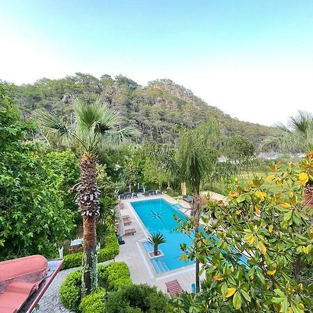 Hotel Dalos เกอเจค ภายนอก รูปภาพ