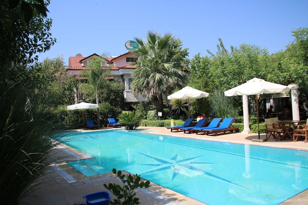 Hotel Dalos เกอเจค ภายนอก รูปภาพ
