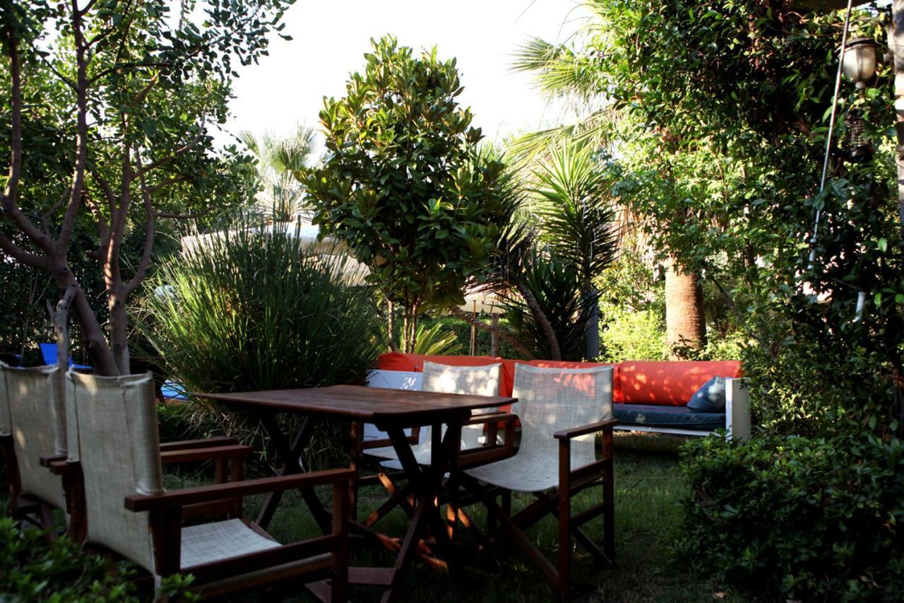 Hotel Dalos เกอเจค ภายนอก รูปภาพ