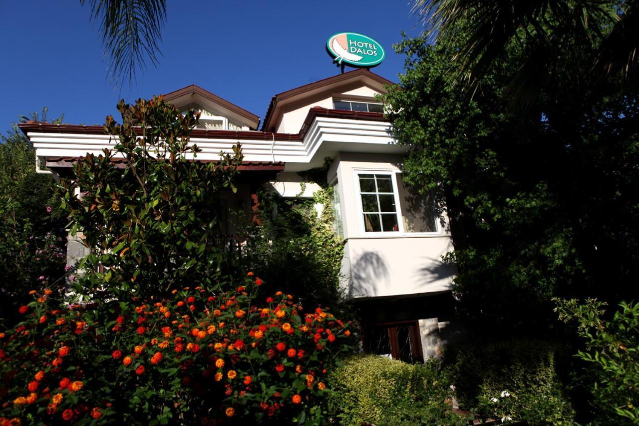 Hotel Dalos เกอเจค ภายนอก รูปภาพ