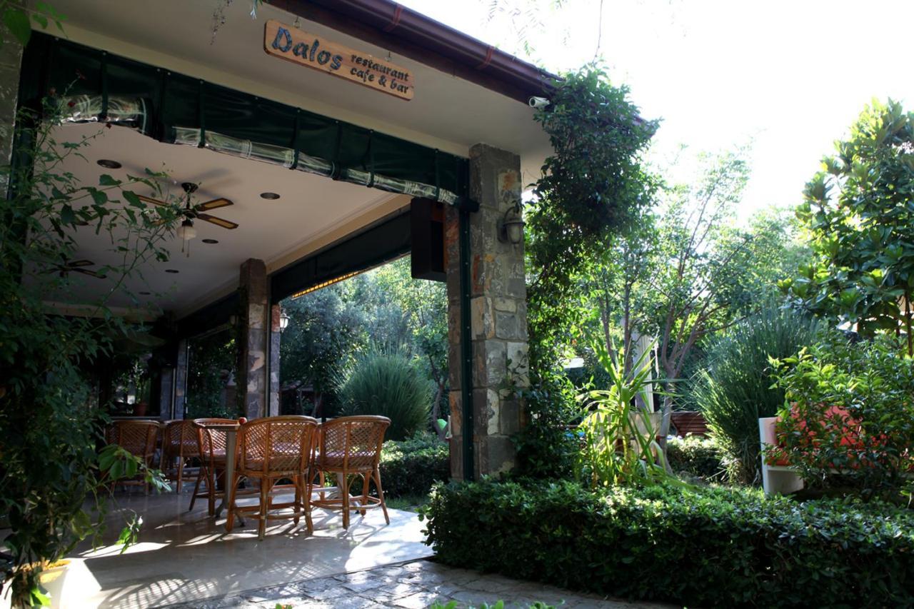 Hotel Dalos เกอเจค ภายนอก รูปภาพ