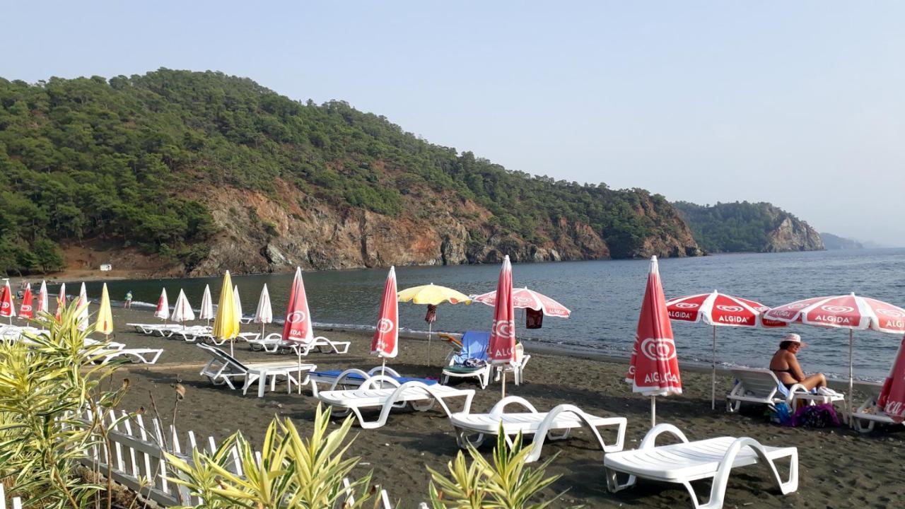 Hotel Dalos เกอเจค ภายนอก รูปภาพ