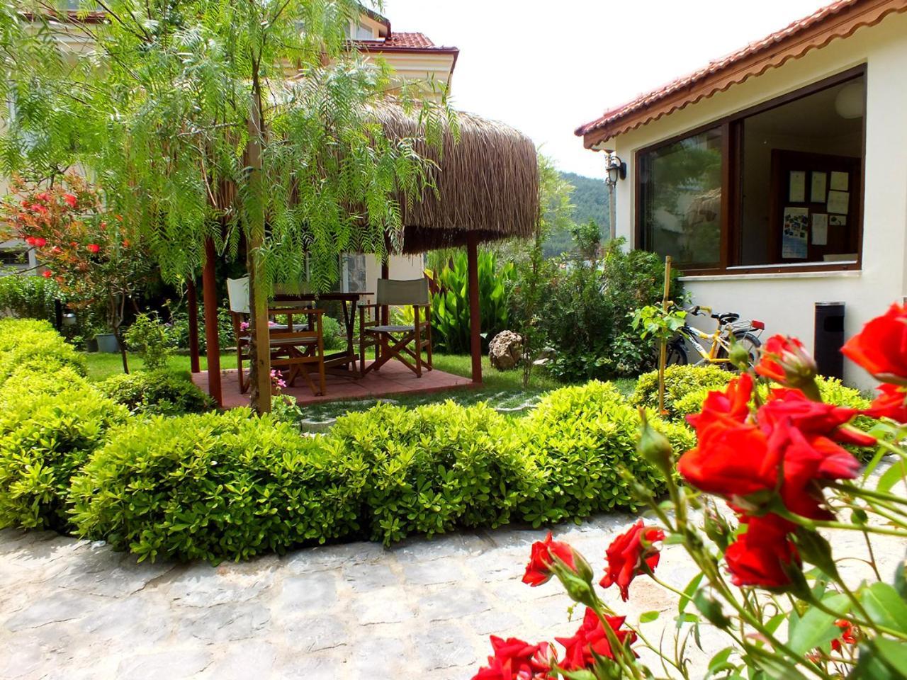 Hotel Dalos เกอเจค ภายนอก รูปภาพ